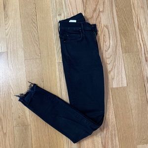 MOTHER Stunner Zip Ankle Step Fray Black